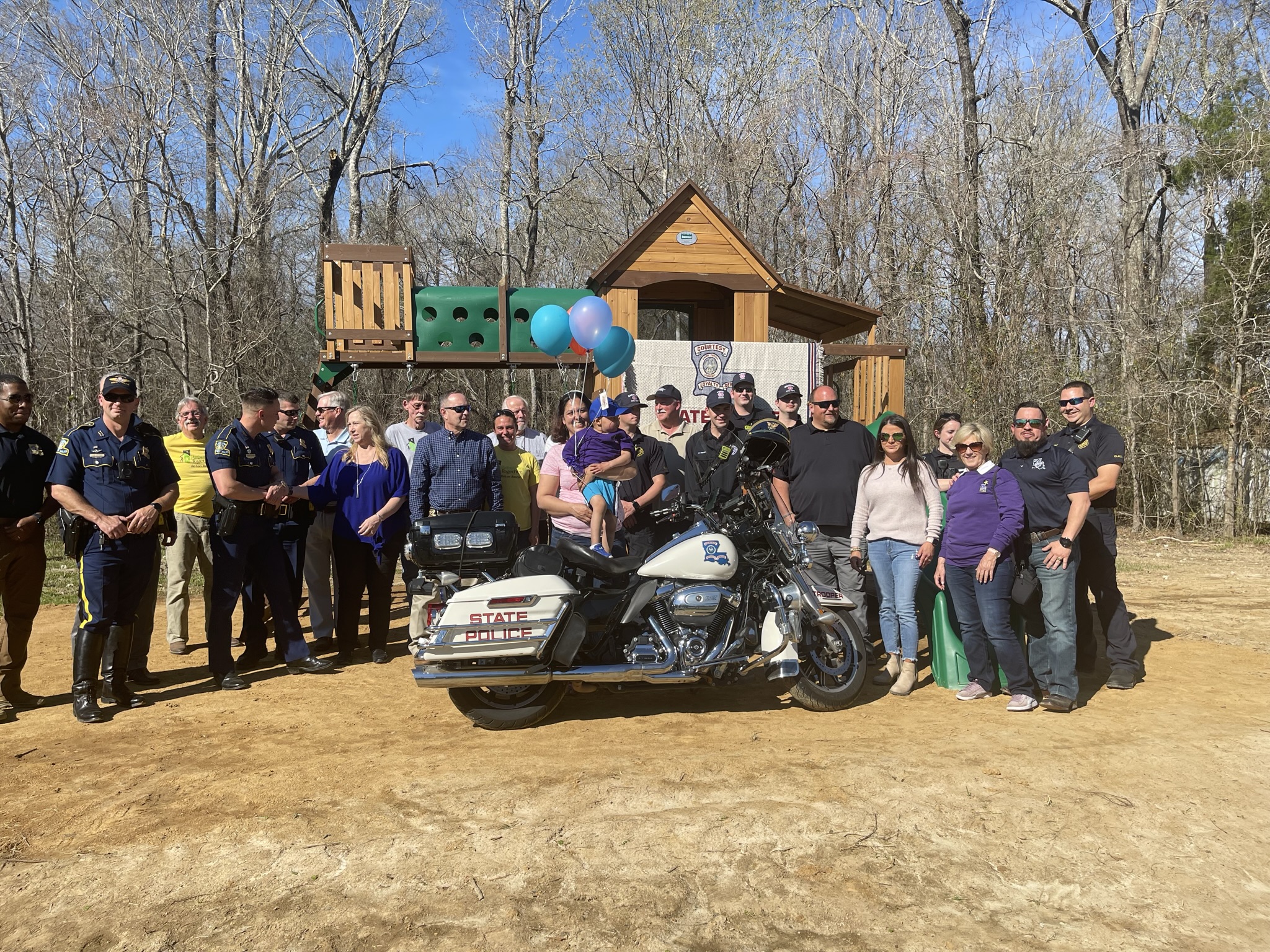 GMFS Mortgage sponsors a Surprise Dream Playhouse Giveaway in Zachary, Louisiana