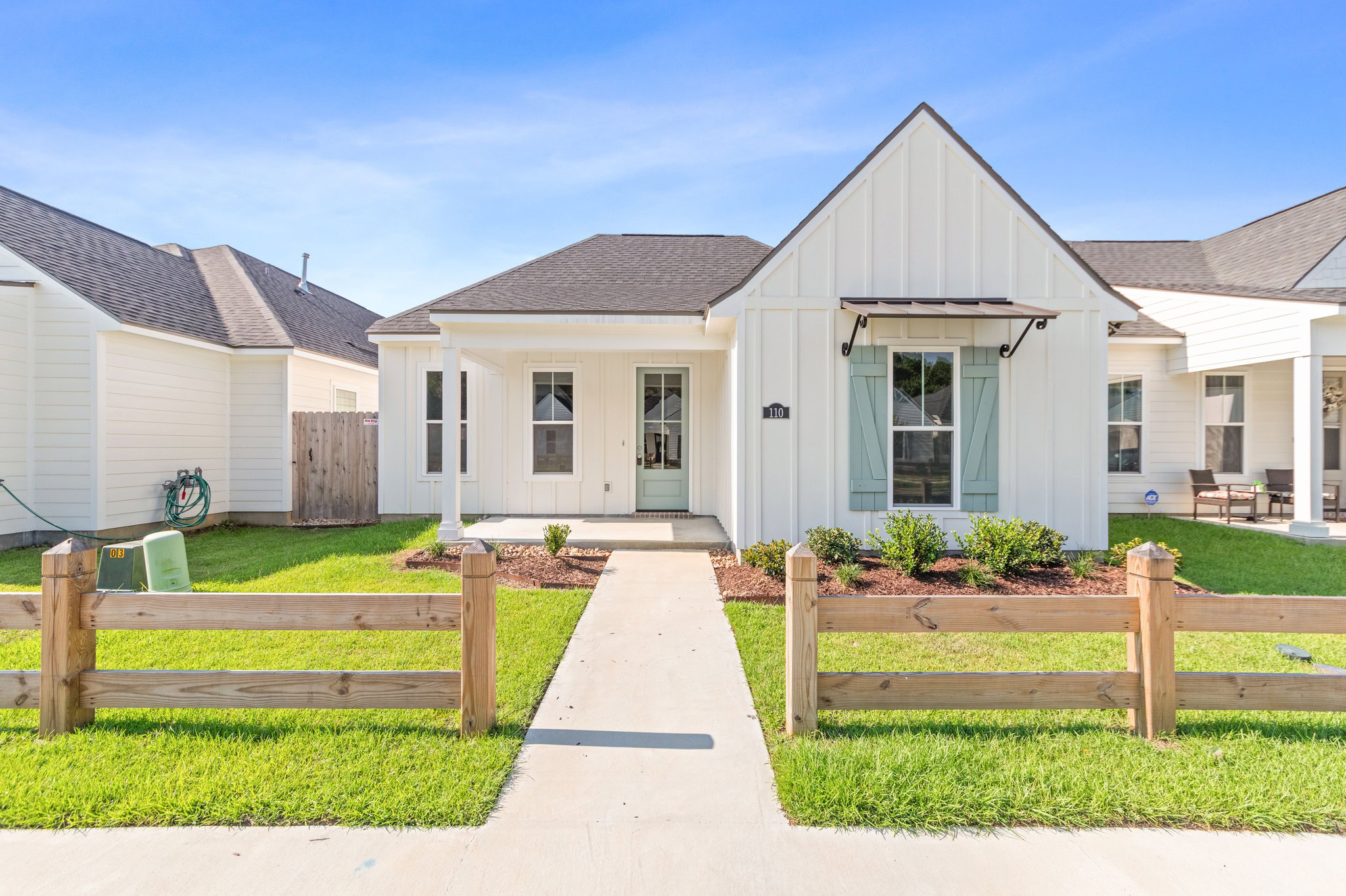 manuel builders lafayette louisiana